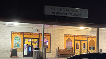 El Centenario Mexican Grill outside