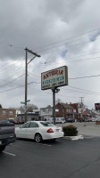 Astoria Diner outside