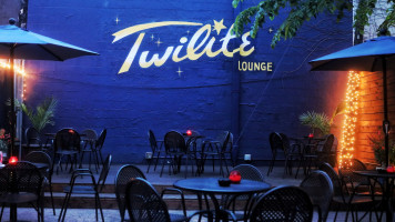 Twilite Lounge outside