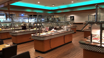 Royal Buffet inside