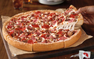 Pizza Hut food