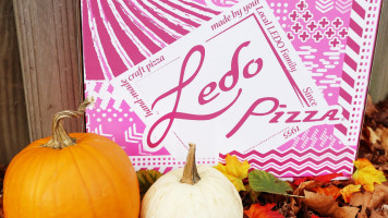 Ledo Pizza food