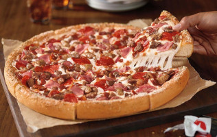 Pizza Hut food