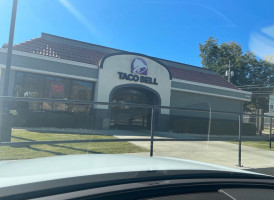 Taco Bell outside