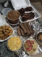 Doc's Bbq Smoke Shack food