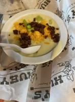 Huey's Collierville food