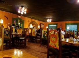 El Meson At Hamilton Place food