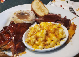 Smokey Bones Johnson City food