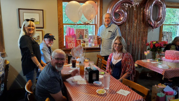 Brooksie's Barn food