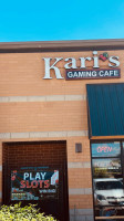 Kari's Gaming Cafe outside