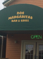 Dos Margaritas Grill inside