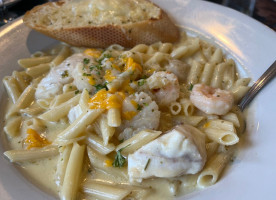 Tognazzini's Dockside food