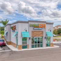 Tropical Smoothie Cafe outside