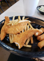 Catfish King food