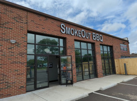 Smoke Out Barbeque In Picker outside