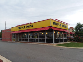 Waffle House outside