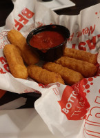 Red Robin Gourmet Burgers And Brews food