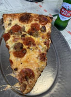 Lennys Ny Pizza Co food