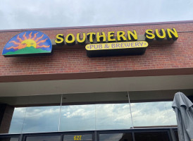 Southern Sun Pub Brewery food