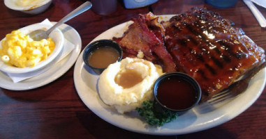 Hog Heaven food