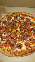 Italo's Pizza food