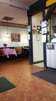 Italo's Pizza inside