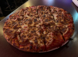 Milano's Pizza, Subs Taps food