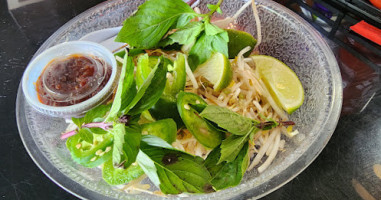 Wild Ginger Noodle food