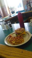 Cissy's Diner food