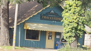 Authentic Thai Cuisine Of Paradise outside