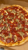 Wiseguys Pizza food