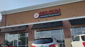 Shogun Japanese Steakhouse outside