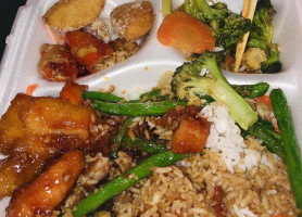 Evergreen Chinese Buffet food