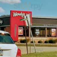 Wendy's outside