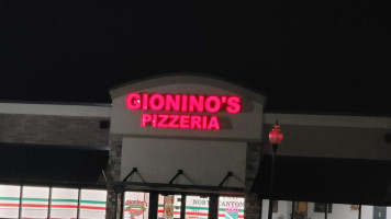 Gionino's Pizzeria outside