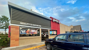 Wendy's outside