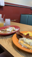 Mary's Diner food