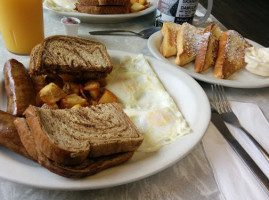 Cassidy's Diner In Richfield Spr food