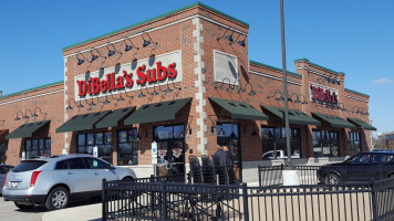 Dibella's Subs outside