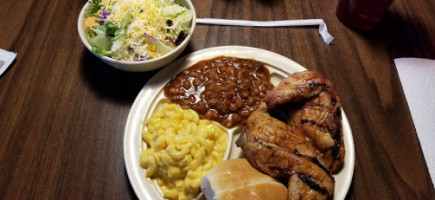 Whole Hog Cafe food