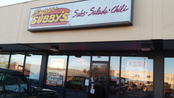 Super Subby's outside