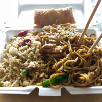 Woks Chinese Kitchen food