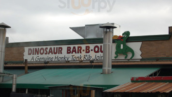 Dinosaur -b-que food