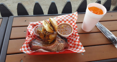 Salty's Bbq Catering food