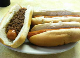 Abe's Hot Dogs food