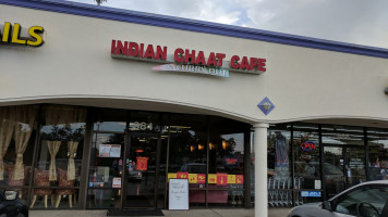 India Chaat Cafe Curry Out inside