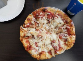 Paisano's Pizza food