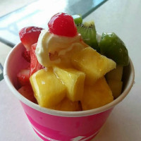 Top This Frozen Yogurt Treats food