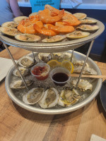 Delaware Avenue Oyster House Bar Restaurant food