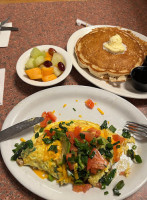 Shari's Cafe And Pies food